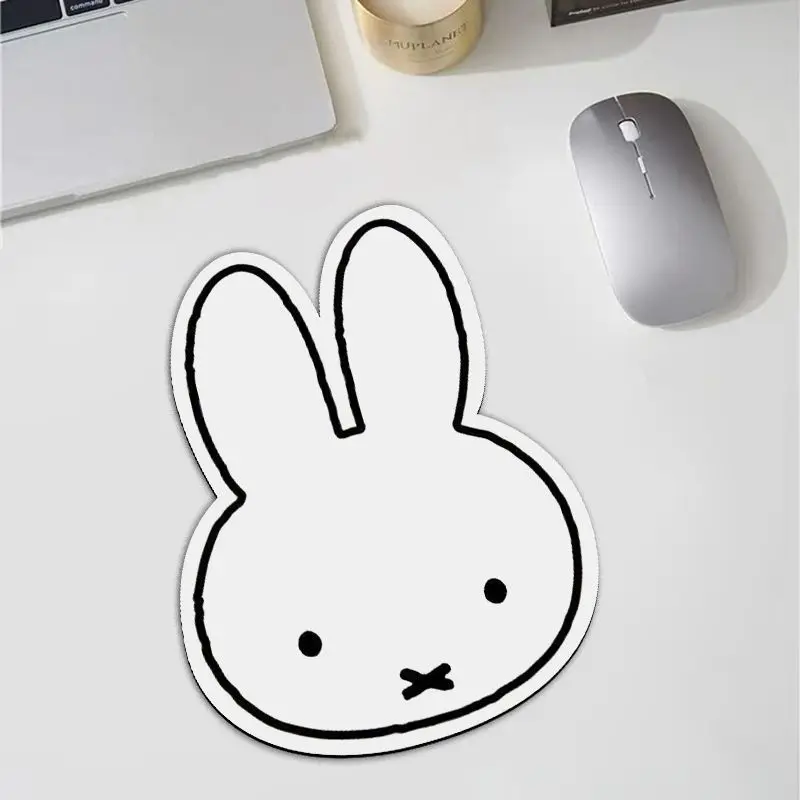 Office Furniture Brands - Mouse Pad em Forma de Coelho